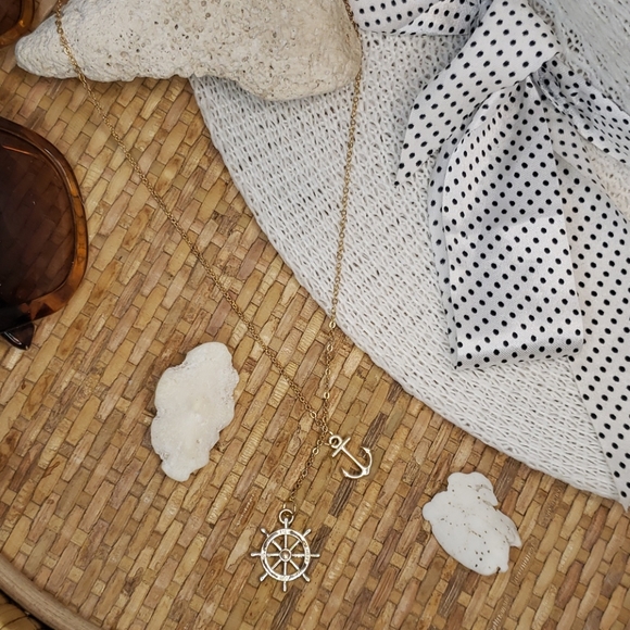 2/$15 NWT fashion anchor and shipswheel necklace - Picture 3 of 5